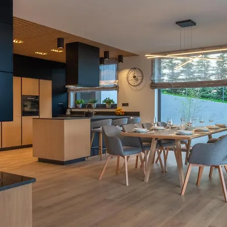 Valpinia For 8 People In Labin - Rabac With 40 M2 Heated Pool, Indoor Jacuzzi & Sauna Villa