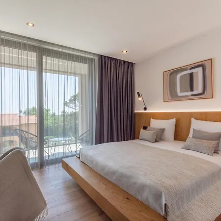 Villa Valpinia For 8 People In Labin - Rabac With 40 M2 Heated Pool, Indoor Jacuzzi & Sauna *