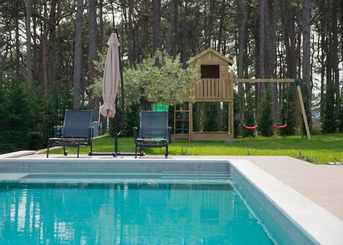 Valpinia For 8 People In Labin - Rabac With 40 M2 Heated Pool, Indoor Jacuzzi & Sauna Villa