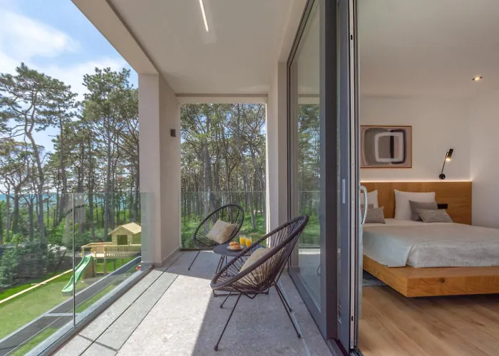 Valpinia For 8 People In Labin - Rabac With 40 M2 Heated Pool, Indoor Jacuzzi & Sauna *