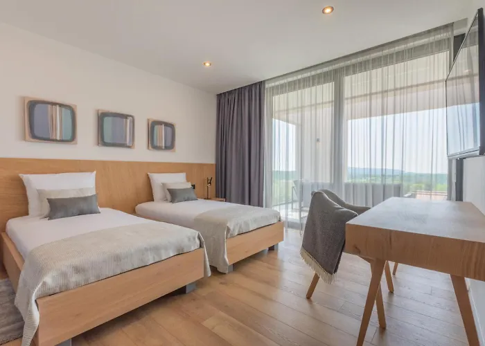 Valpinia For 8 People In Labin - Rabac With 40 M2 Heated Pool, Indoor Jacuzzi & Sauna