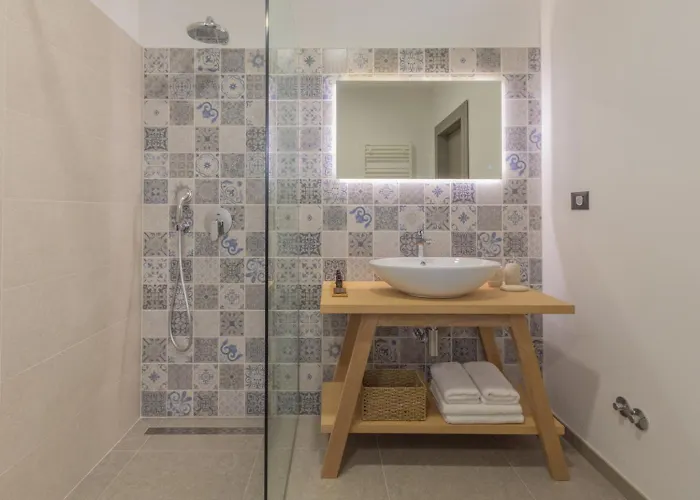 Valpinia For 8 People In Labin - Rabac With 40 M2 Heated Pool, Indoor Jacuzzi & Sauna Martinski